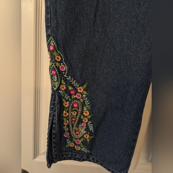 VINTAGE Carrie Allen Embroidered floral sequin Capris jeans pants shorts size XL - Picture 2 of 10